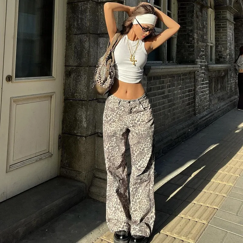 Leopardenmuster im Vintage-Stil mit niedriger Taille, ausgestellte Hose mit geradem Bein für Damen in europäischer und amerikanischer Mode-Sommerneuheiten
