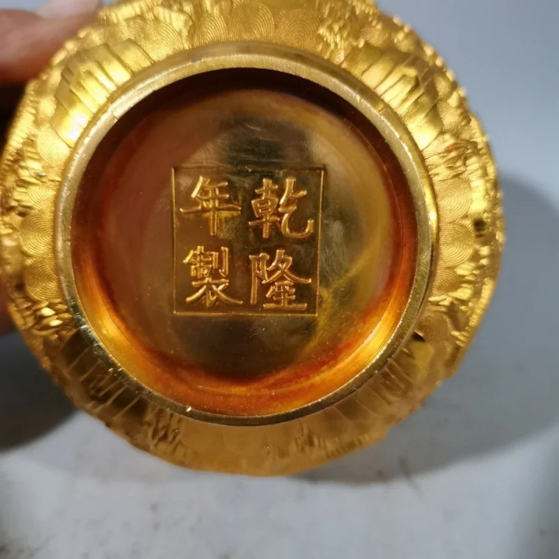 

Antique Bronze Collection Antique Qianlong Year Gilding Relief Boy Meets Girl Bowl Copper Bowl Home Decoration