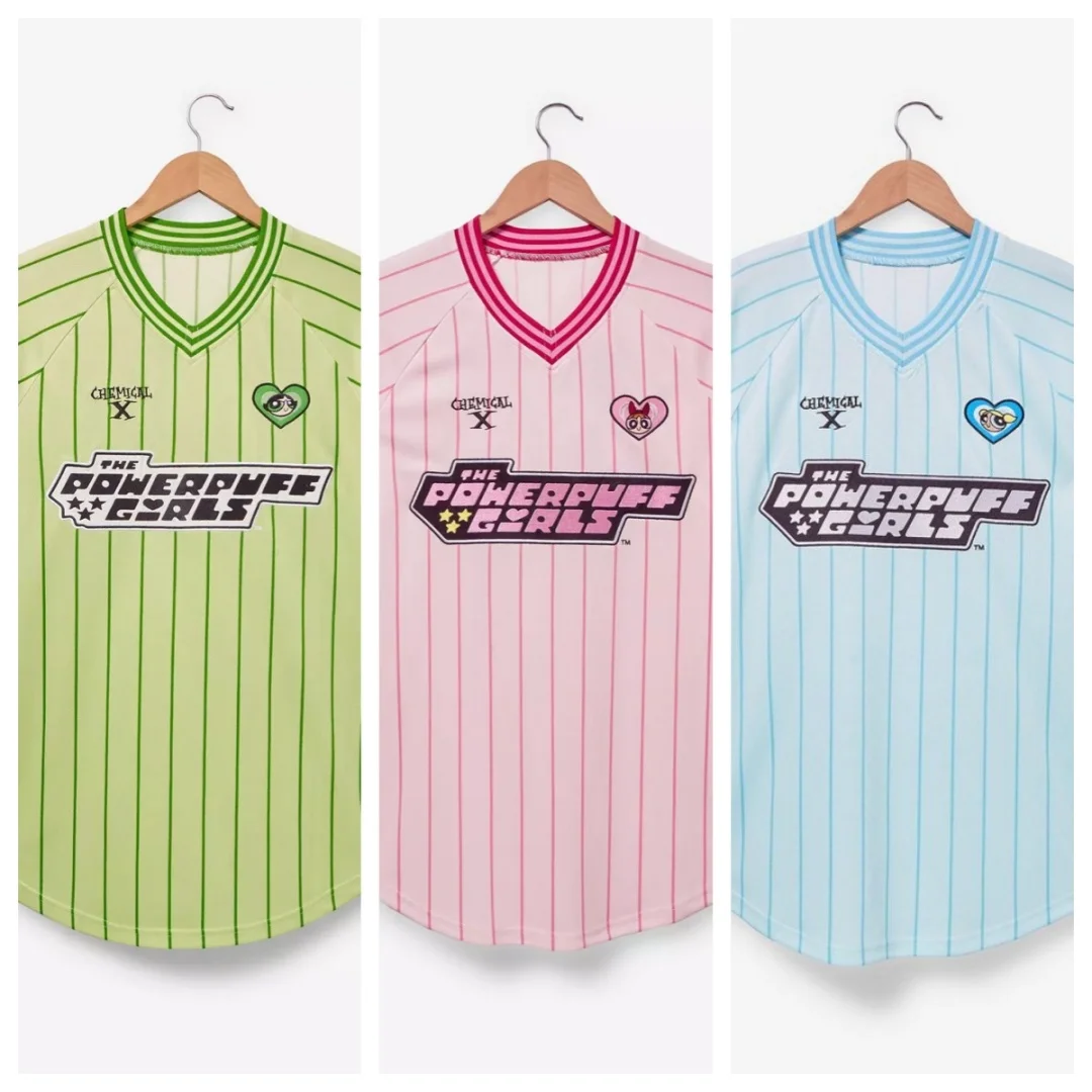 Das gestreifte Baseball-Trikot der Powerpuff Girls im Y2K-Anime-Stil, ein Unisex-Streetwear-Oberteil, ein Sommer-Sport-T-Shirt für Herren, Kinderkleidung, Damen-T-Shirt. – Detail 2