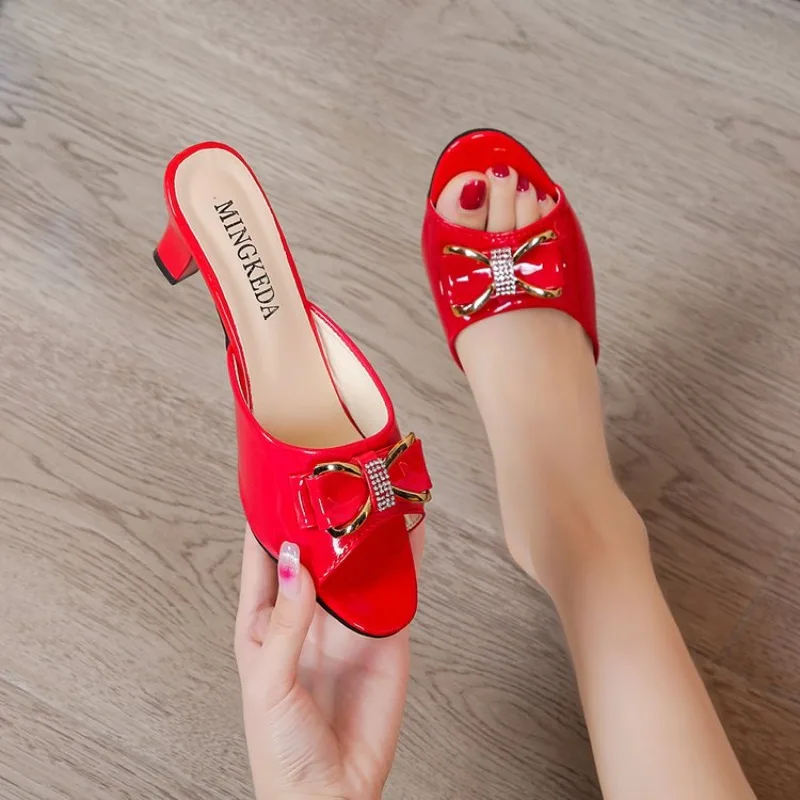 

Summer Female Sandals Women Slippers Sexy Open Toe Fish Mouth Slippers Ladies Rhinestone Bowknot Slides Shoes Plus Size 42