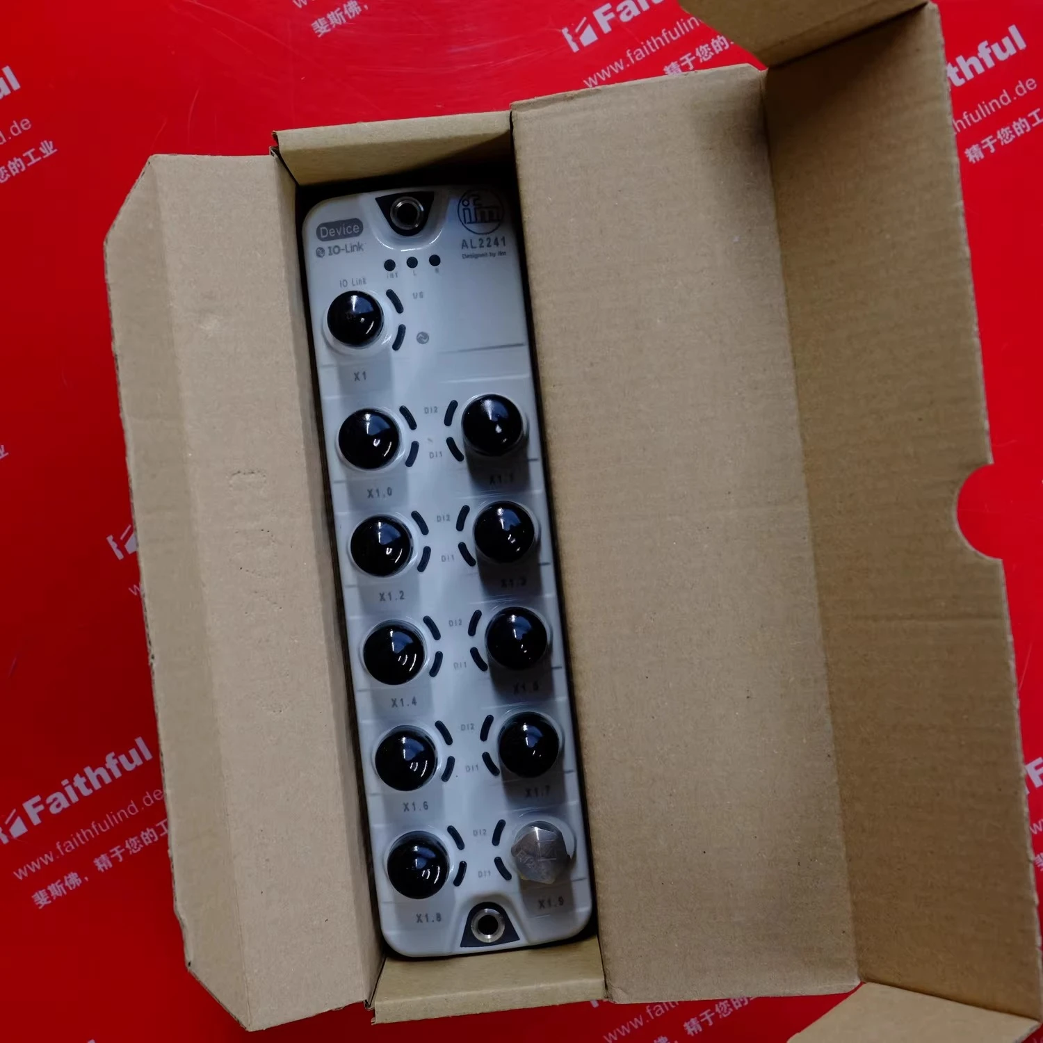 

Новый модуль ввода данных IFM AL2241 IO-Link 10x2 DI M12 IP69K