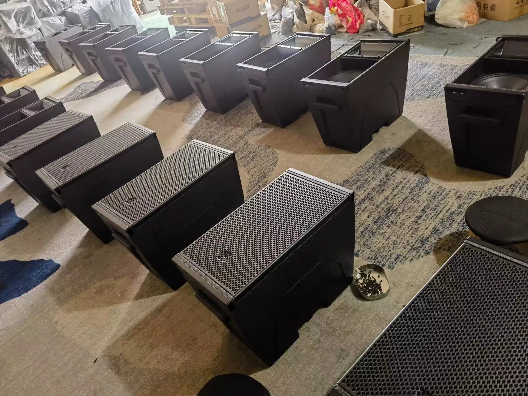Hot Sale High Quality Peak Sound Large Scale Concert Stage Speaker Single 12'' Line Array Speaker Outdoor Speaker