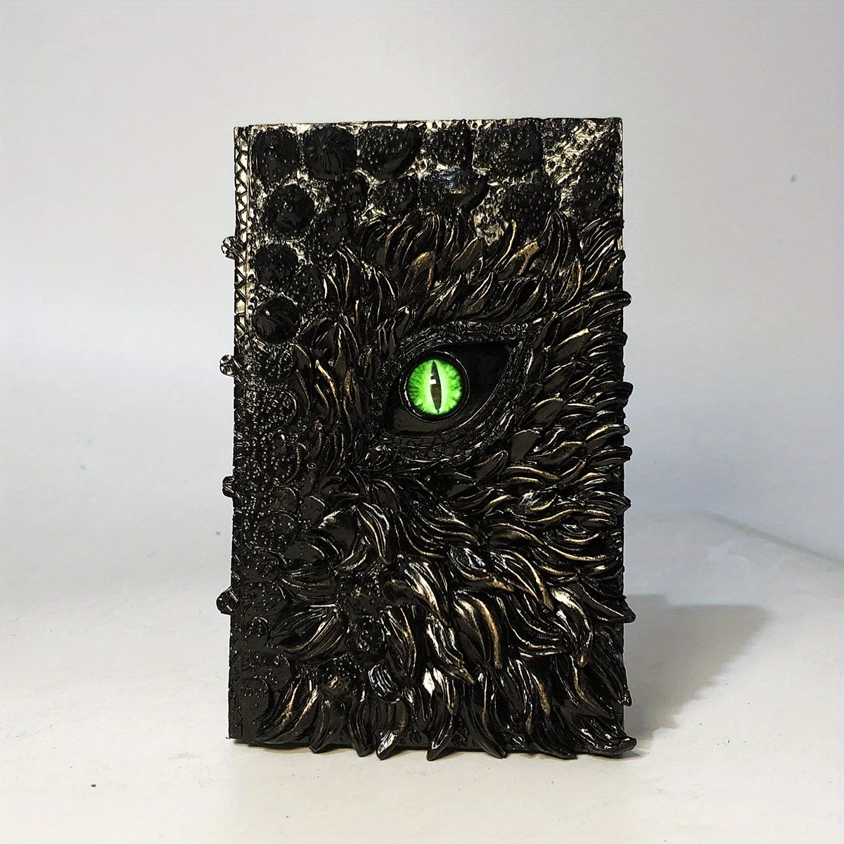 3D Halloween One-Eyed Dragon Demons Charm Eye Book Resin Desktop Decoration Book of Devil Exquisite StatueHousehold Resin Orname