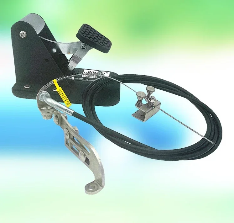 Car auxiliary brake driver self universal coach accompanies training auxiliary brake for househo use without drilling