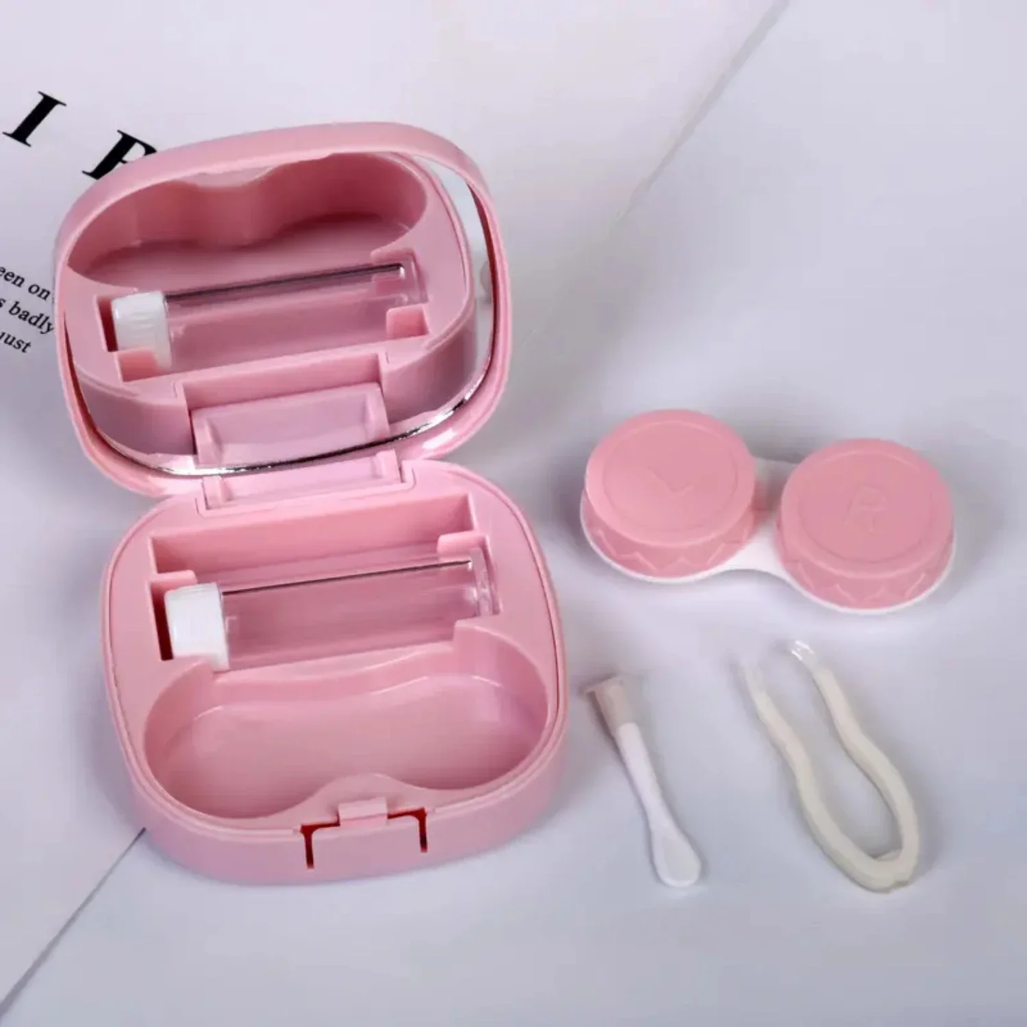 Handige, draagbare en compacte Macaron-kleurige contactlensopbergdoos voor reizen en dagelijks gebruik met ingebouwde spiegel