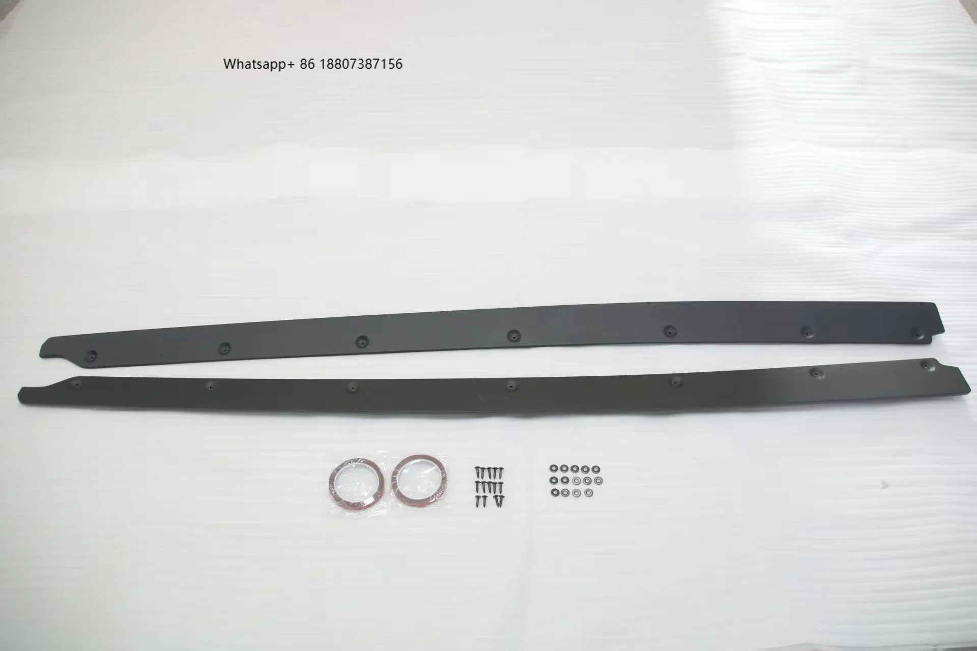 

High Quality Carbon Fiber Side Skirts Door Extension Lip forAudi R8 V10 Gen 2 2016 - 2019