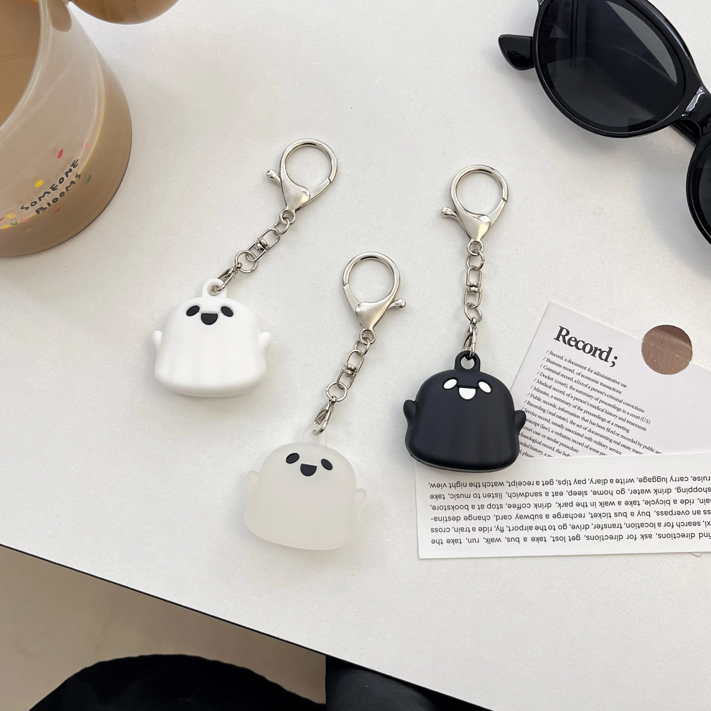 For AirTag Case Cute Cartoon kids Accessorie Silicone Soft Protective Cover For Apple Airtags Anti-scratch Sleeve Keychain Shell