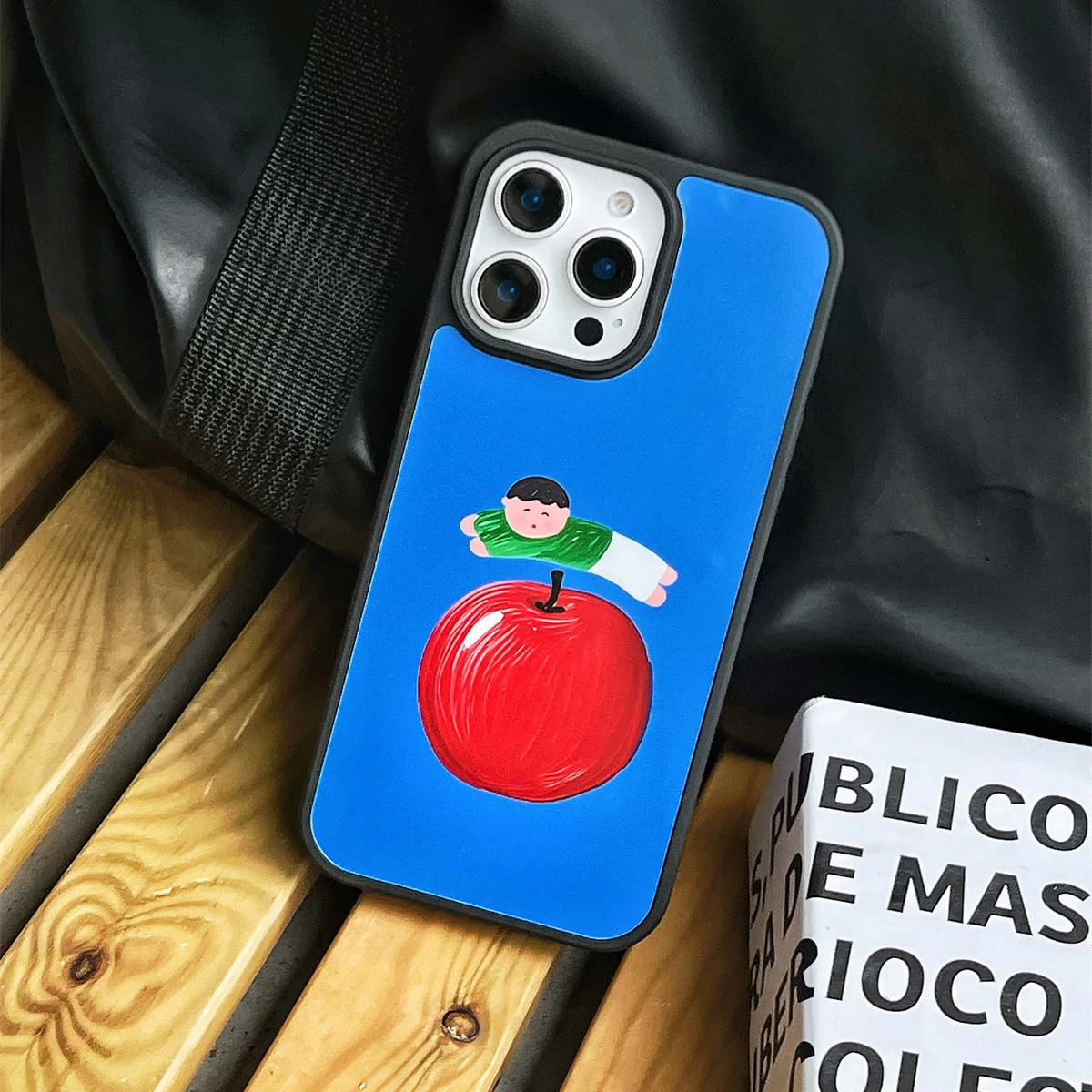 

The little boy with a red apple in the oil painting Phone Case For iPhone 16 15 14 13 Pro Max fundas iphone 15 case Protective c
