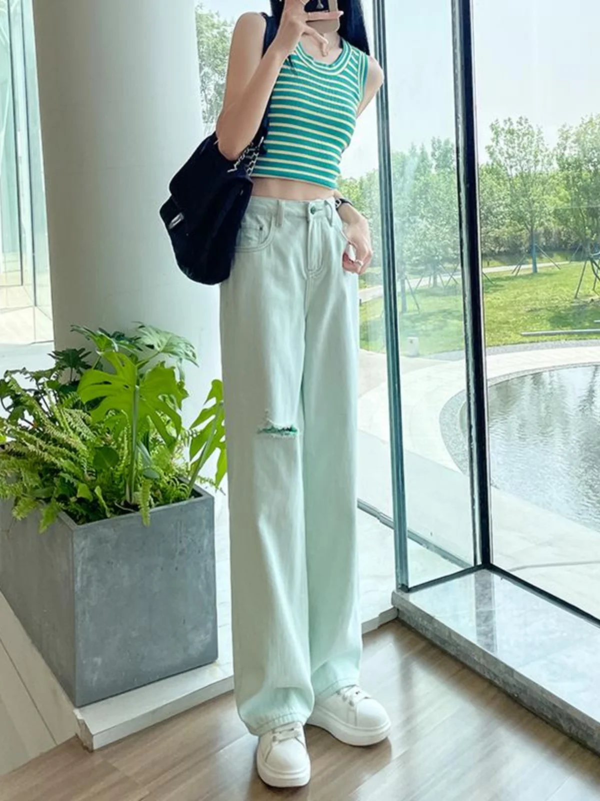 

Light een, широкие джинсы с высокой талией, женские свободные повседневные прямые брюки небольшого размера с отверстиями, удобные износостойкие