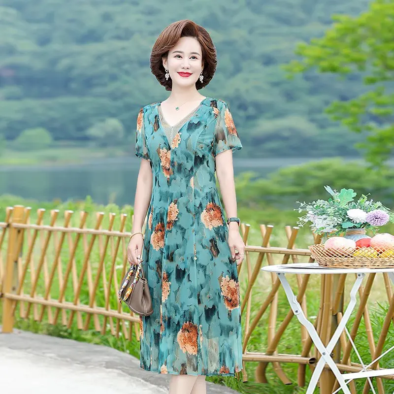 

New Trend Women Summer Dresses Middle Age Mother Short Sleeve Floral Mesh Dress Big Size V-neck Casual Party Beach Vestidos