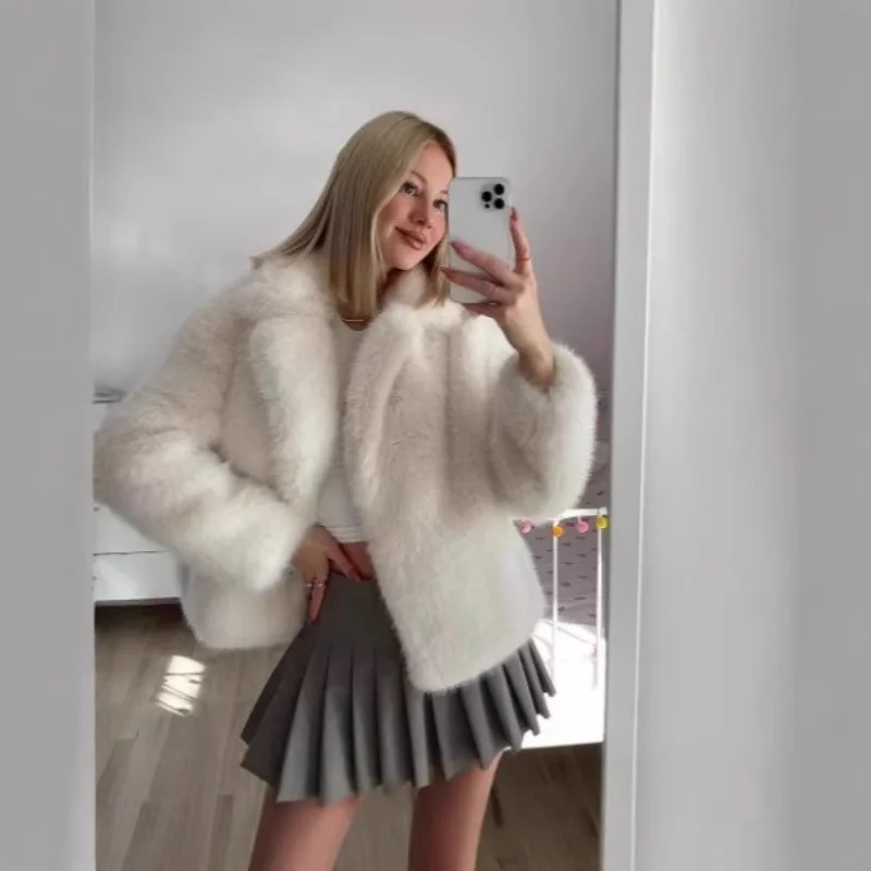 

Autumn and Winter New Fashion High Street Warmth Imitation Fox Fur Short Coat Lapel Fur Coat Loose and Super Good-looking