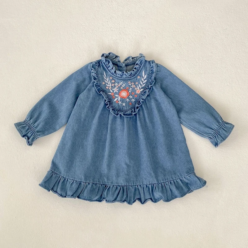 Autumn new style 0-3 years old baby clothes baby girl flower embroidery denim skirt Western style all-match girl dress