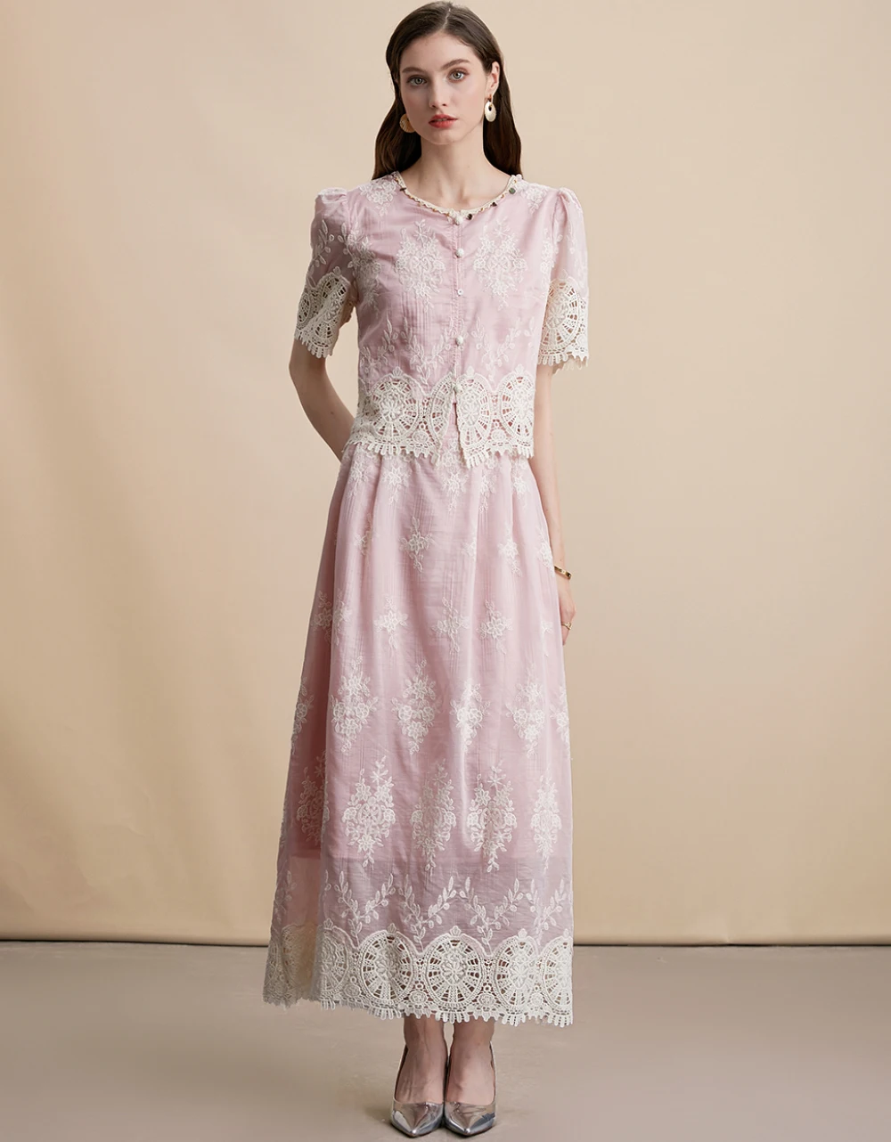 

Delicate Solid Lace Embroidery Women Set Tassel Round Neck Top +High Waist Slim A- Line Mini Skirt Set Women Fashion Elegant Set