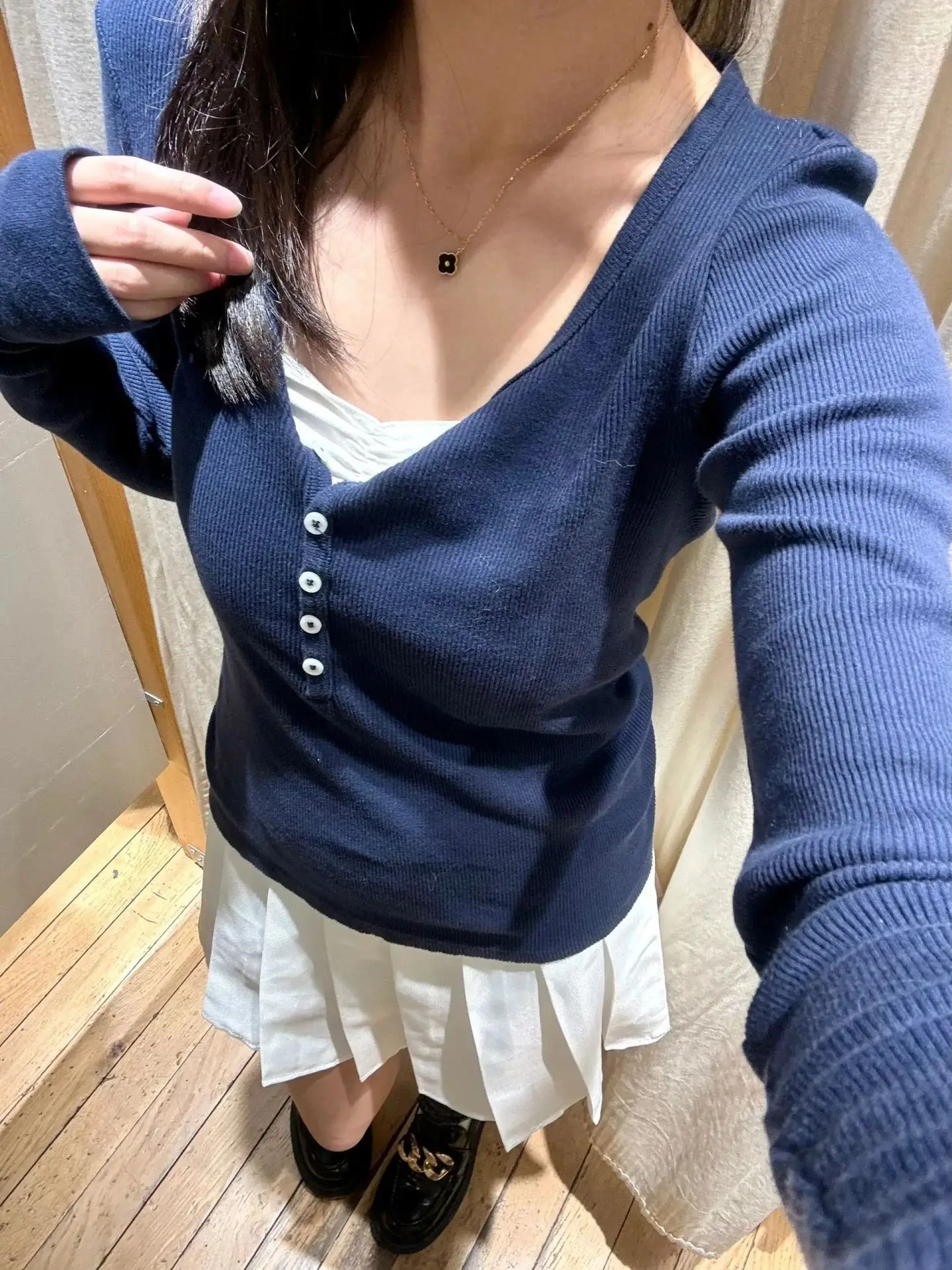 Navy-ribbed