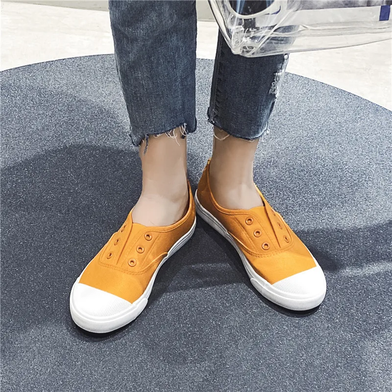 Fashion Sneakers Women Canvas Shoes White Casual Loafers Ladies Vulcanize Shoes Woman Skateboarding Run Sneakers Sports Shoes