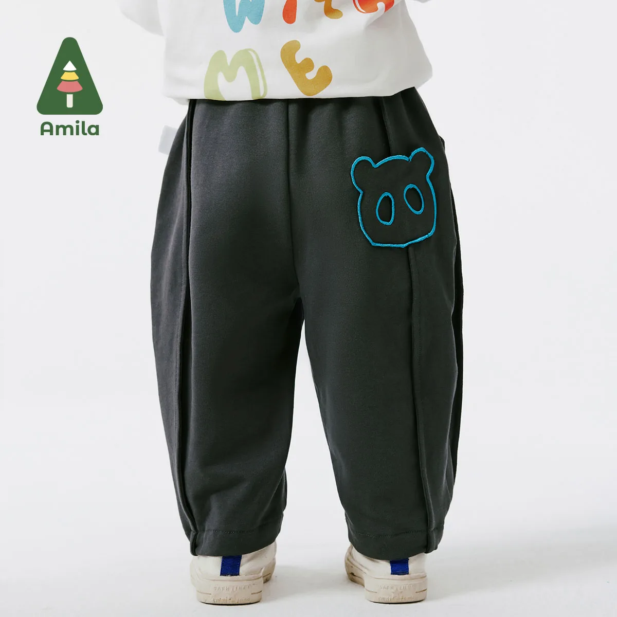 Amila 2024 Spring New Boys Casual Pants Cartoon Embroidery Pocket Solid Color Design Sense Athletic Sweatpants