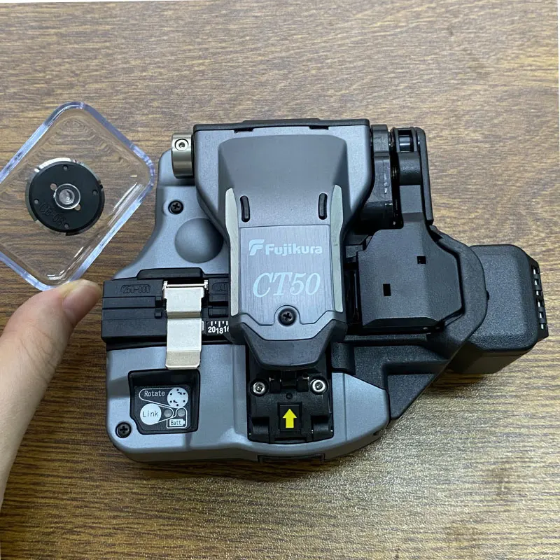 Japanese Original High Quality CT-50 Optical Fiber Cleaver CT50 High Precision Cutting Knife Tool Free Blade Gift