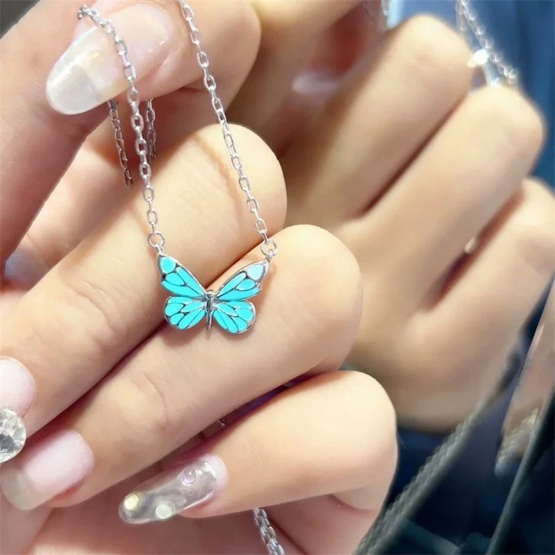 Zierliche Fairycore blaue Schmetterlings-Anhänger-Halskette für Frauen, Sommer, Strand, silberfarben, Schlüsselbeinkette, Y2K, ästhetischer Schmuck, Geschenk – Detail 4