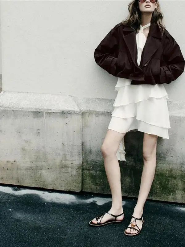 Abrigo Corto Estilo Francés con Botones, Manga Larga, Bolsillos y Cuello Deco, Cortavientos para Mujer, Corte Recto