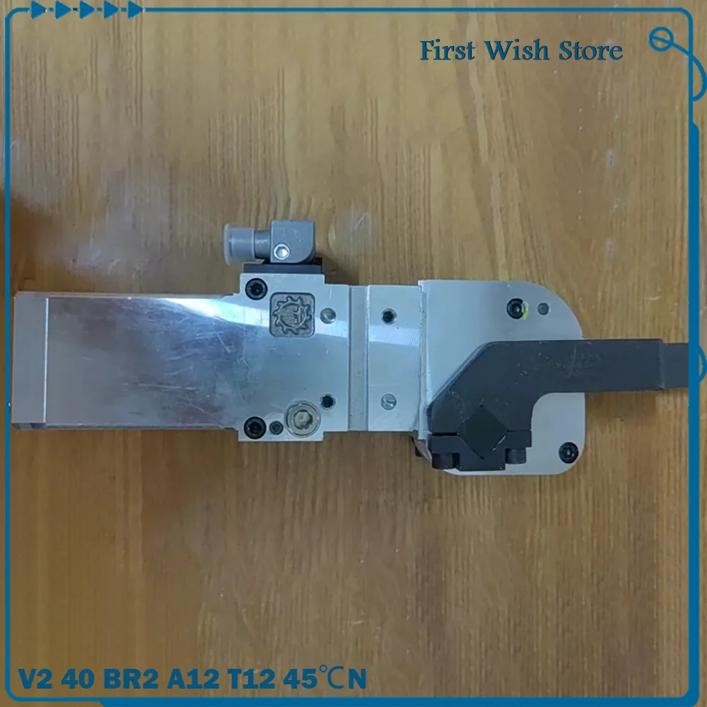 

Зажимной цилиндр V2 40 BR2 A12 T12 45 ℃ N