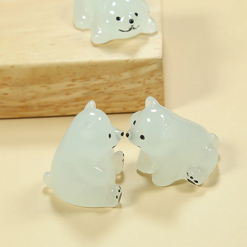 2Pcs Luminous Polar Bear Ornament Mini Cartoon Animal Doll Micro Landscape Decoration Dollhouse Miniature Toy