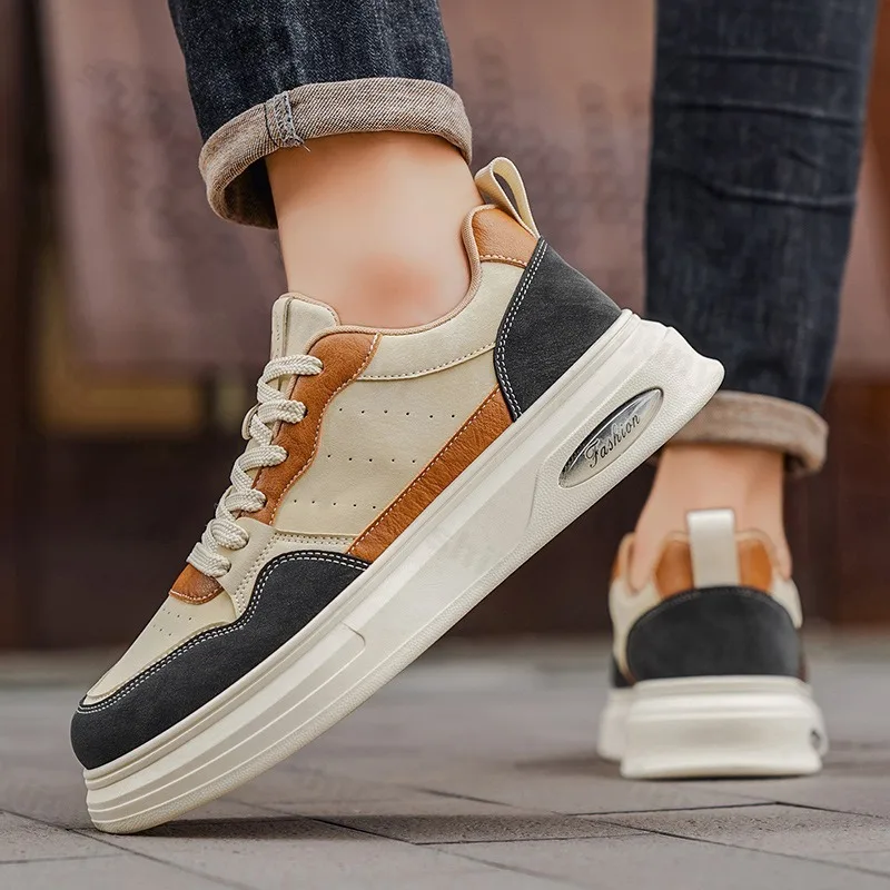 

Men's Color Blocked Low Top Thick Soled Casual Sports Shoes 2025 Autumn New Fashion Trend Versatile Comfortable Chunky Sneakers