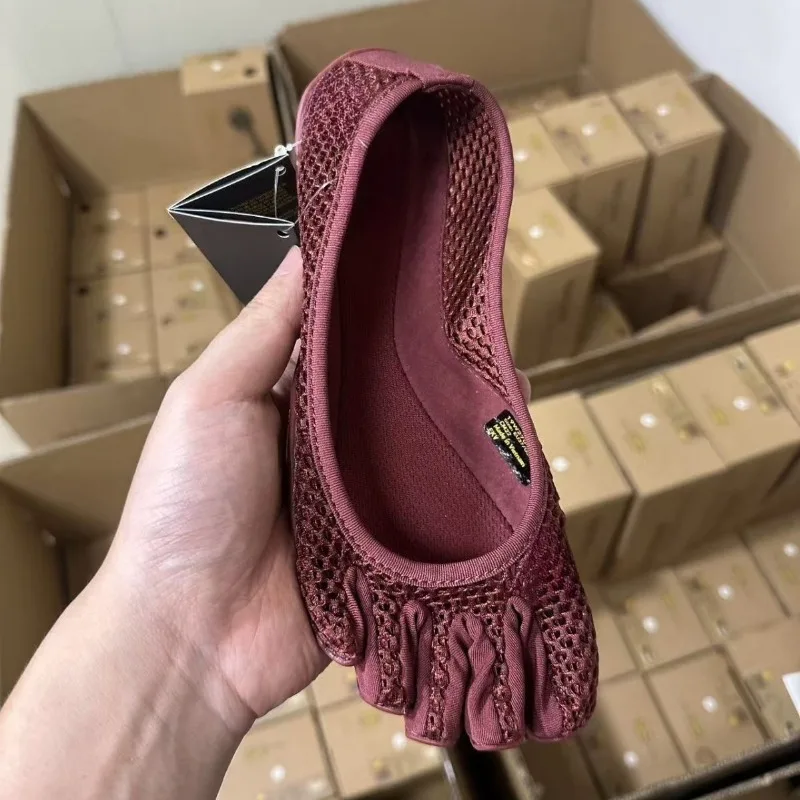 Pure original VI-B mesh five-finger shoes indoor soft-soled net gas lightweight split-toe training shoes Pilates yoga dance