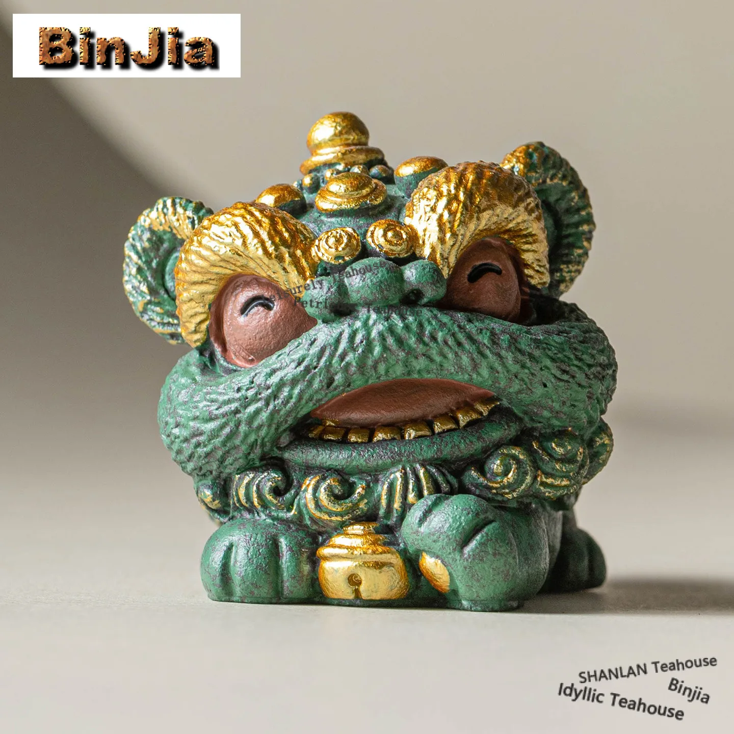 

Green Sandstone Awakening Lion Tea Pet Zen Fish Tank Landscaping Tea Figurine Play Toys Tea Statue Ornaments Cafes Collections