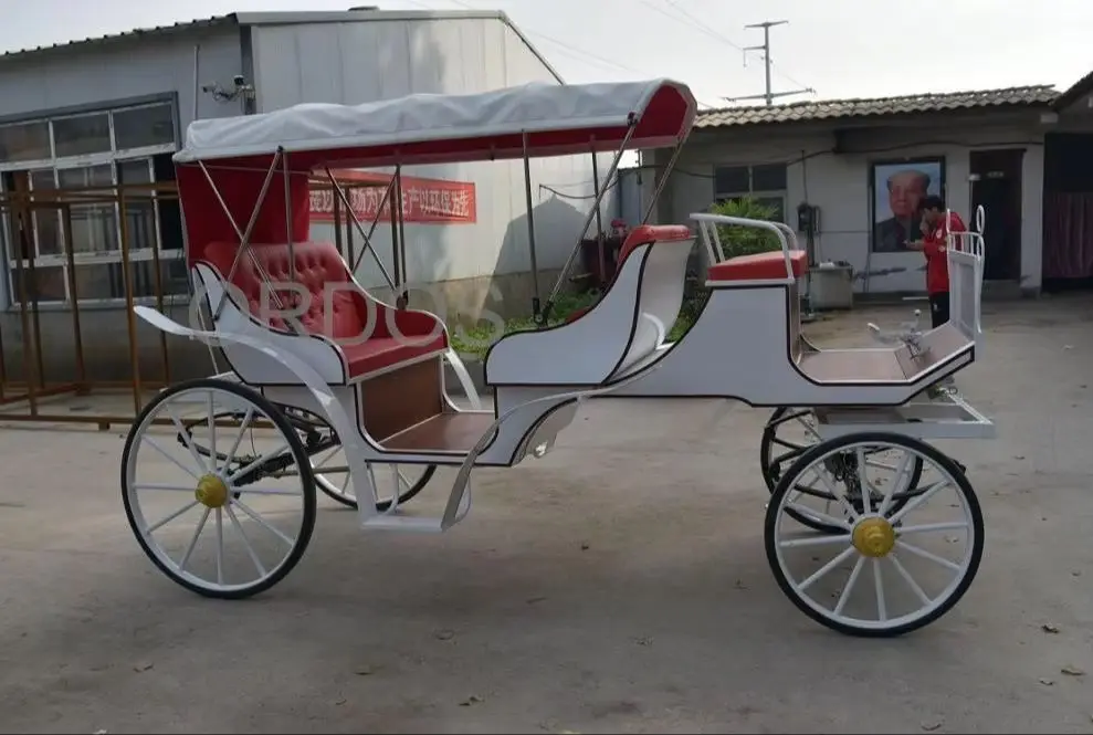 Four wheel caleche horse carriage with electric power steering