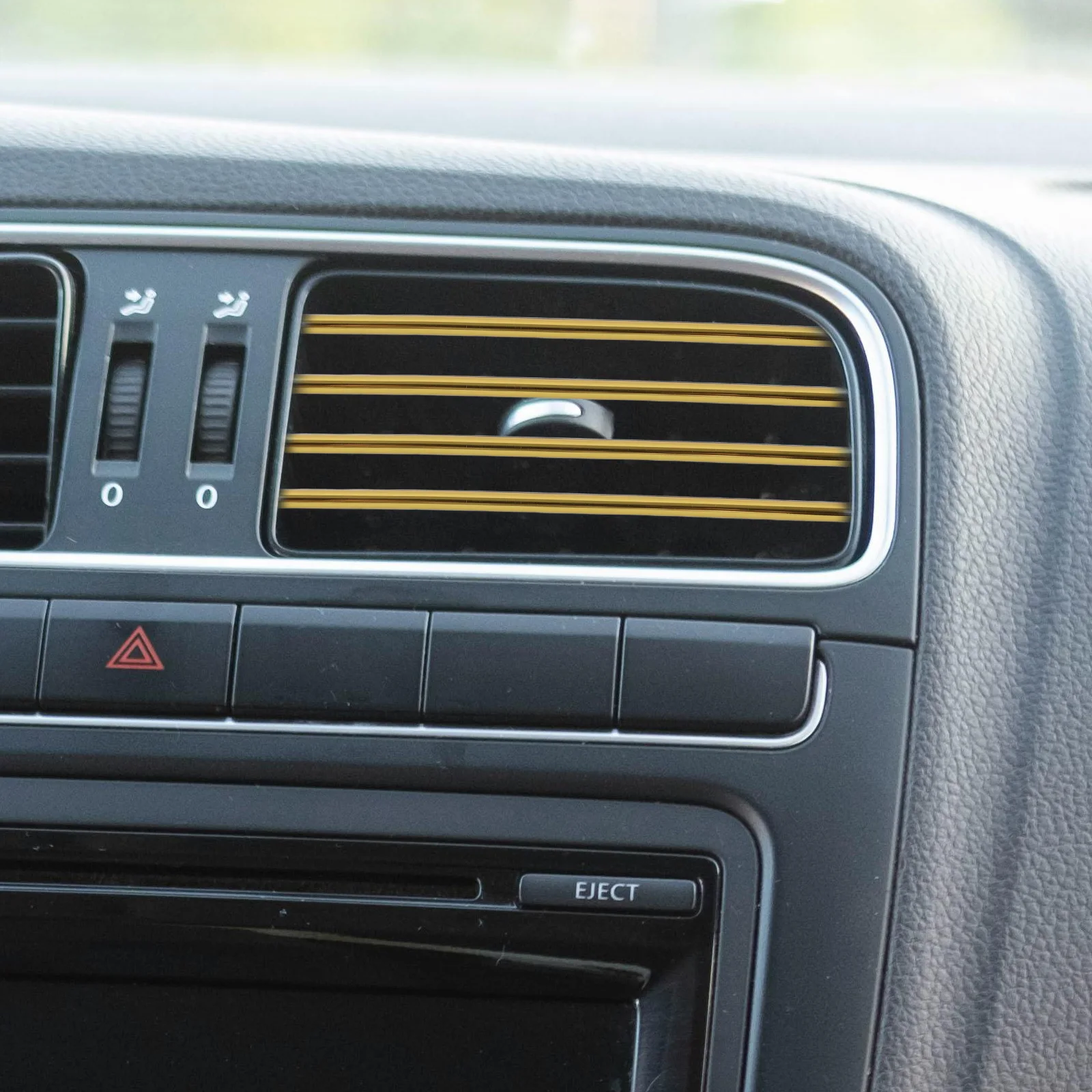 

20pcs Electroplating Decorative Strips Car Vent Trim Clips Golden Color Universal Fit Most Models Enhance Style