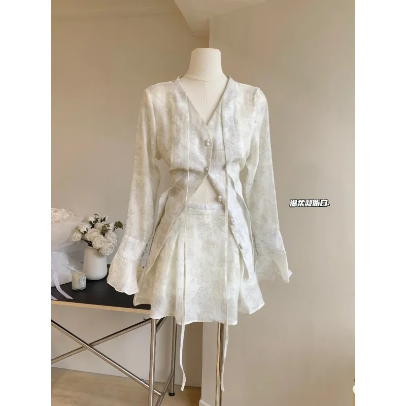 

Женская розовая блузка с длинными рукавами и юбкой, повседневный наряд из двух предметов с v-образным вырезом и рюшами на рукавах-колокольчиках