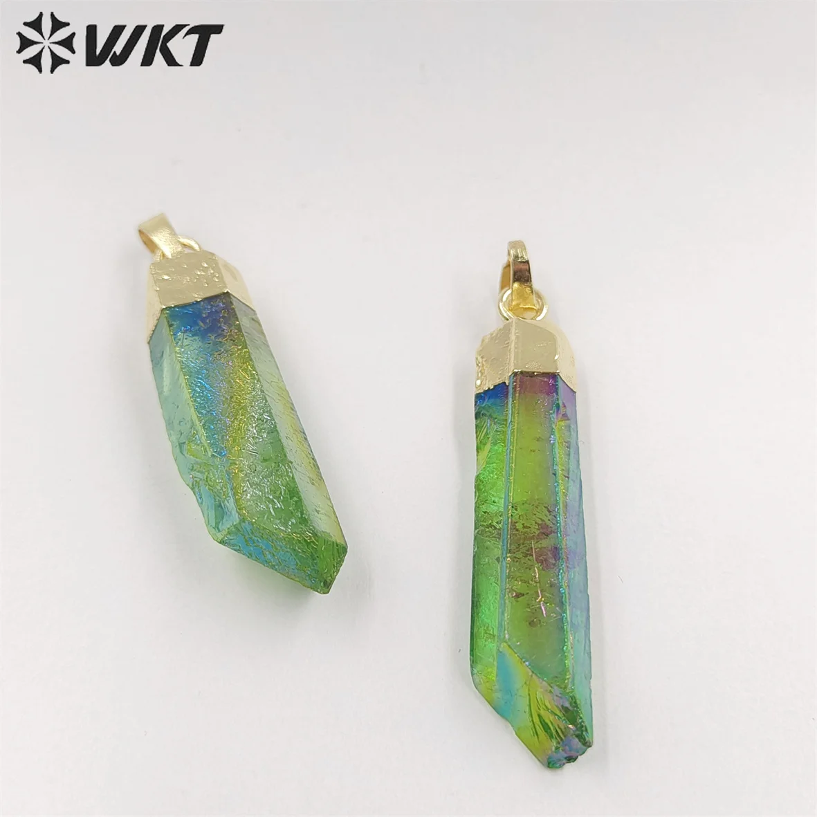 

WT-P490 WKT Gorgeous Natural Crystal Aura Pendants Beautiful Quartz With Gold Electroplated Colorful Accessory For Necklace DIY