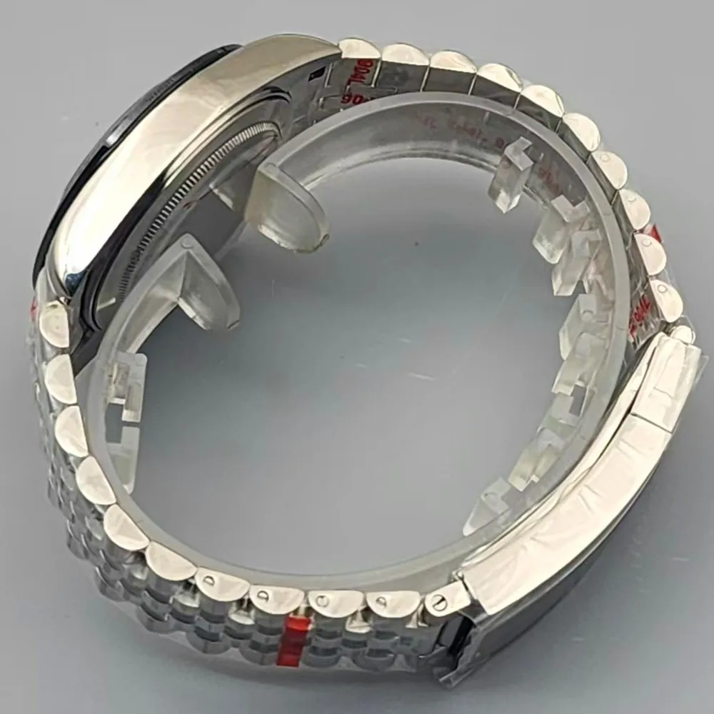 39 ملم ساعة كرونوغراف زجاج الياقوت الفولاذ المقاوم للصدأ تصميم جديد حركة كوارتز يابانية VK64