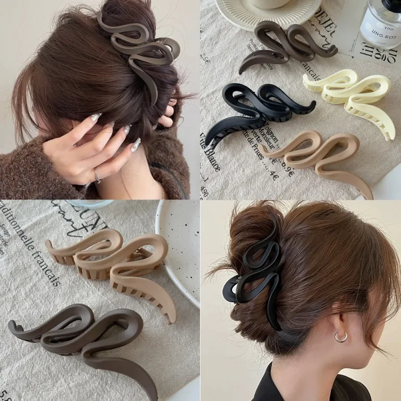 Korea Women Hair Claw Clip Coffee Beige Acrylic Large Hair Claws Hairpin Geometric Barrettes Crab Girl Headwear Hair Accessories