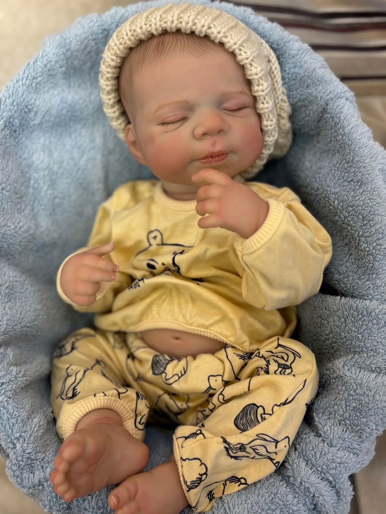 Muñeca Reborn de Pascale realista de 18 pulgadas - Muñeca Bebe de vinilo de silicona completa pintada en 3D con pelo pintado