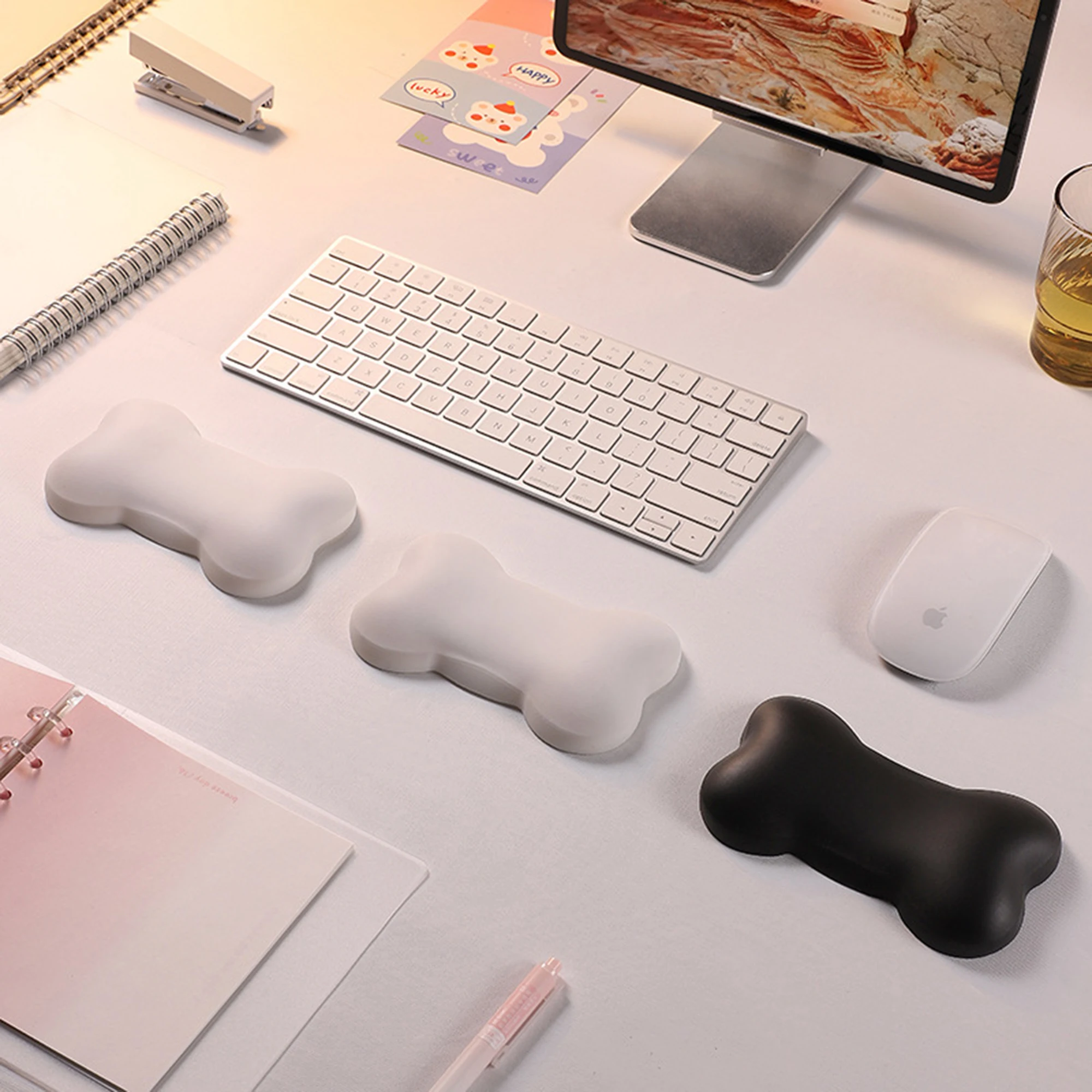 Neue Silikon-Handgelenkauflage mit Ledertextur und Kreativem Design, Ergonomische Komfort-Handgelenkstütze für Büro, Zuhause und Gaming