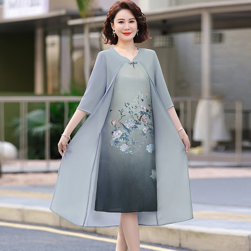 فساتين نسائية شيفون متدرجة بطبقات منقوشة بالزهور مقاس كبير لملابس الصيف غير الرسمية 2025 التصميم الاجتماعي ليلاً ونهارًا