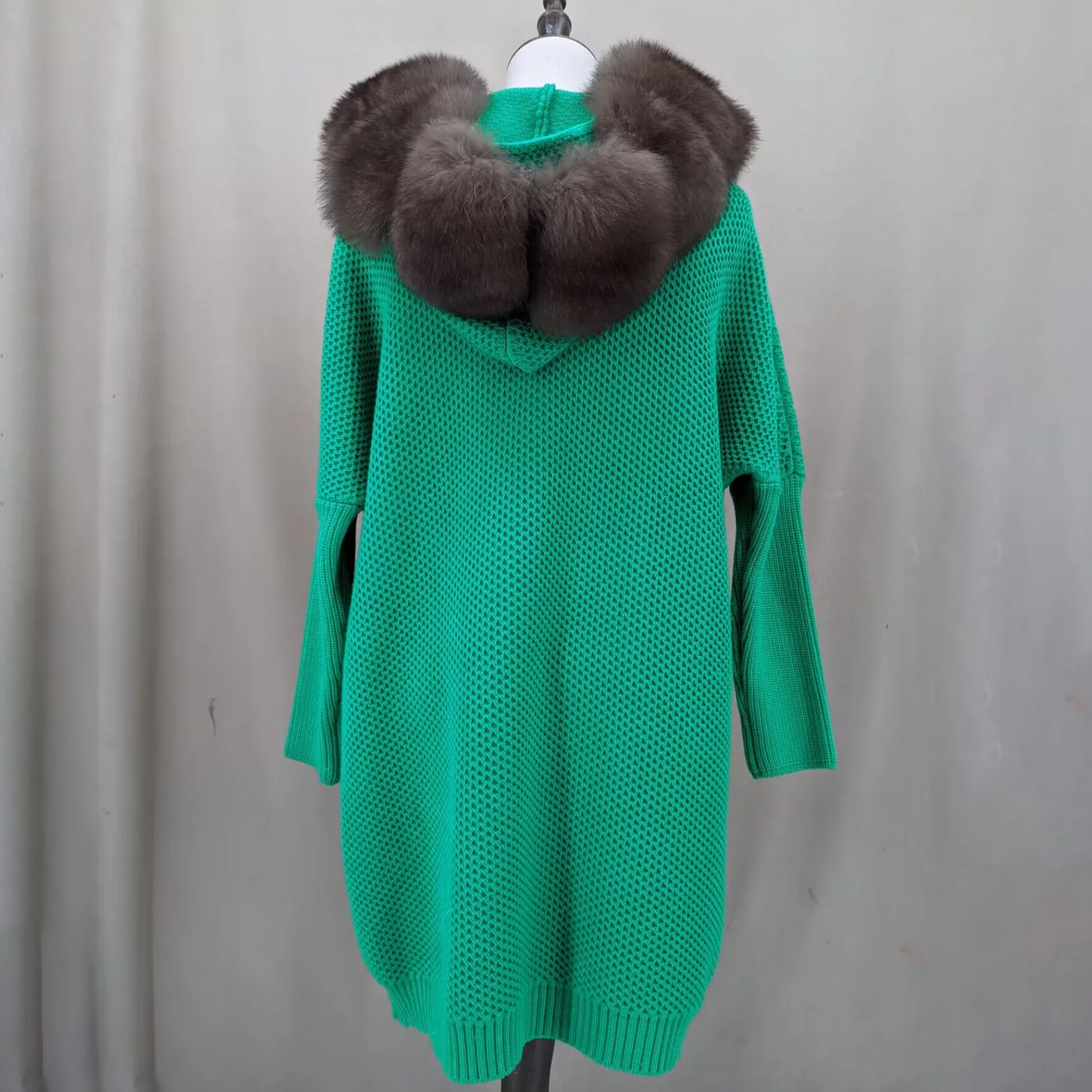 Wool Cardigen with Fox Fur Front Hood, Coat with Trimming, Green Color, 2023, Spring, Autumn, On Sale, 210937