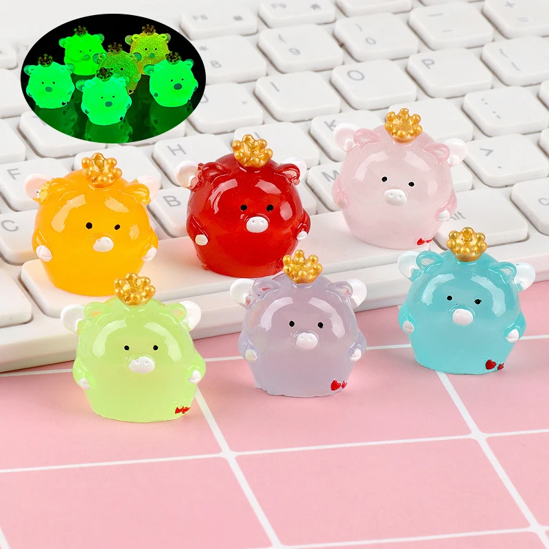 Mini Luminous Crown Piggy Car Ornaments Micro Landscape Decoration Dollhouse Ornaments DIY Desktop Decor Toy Gifts