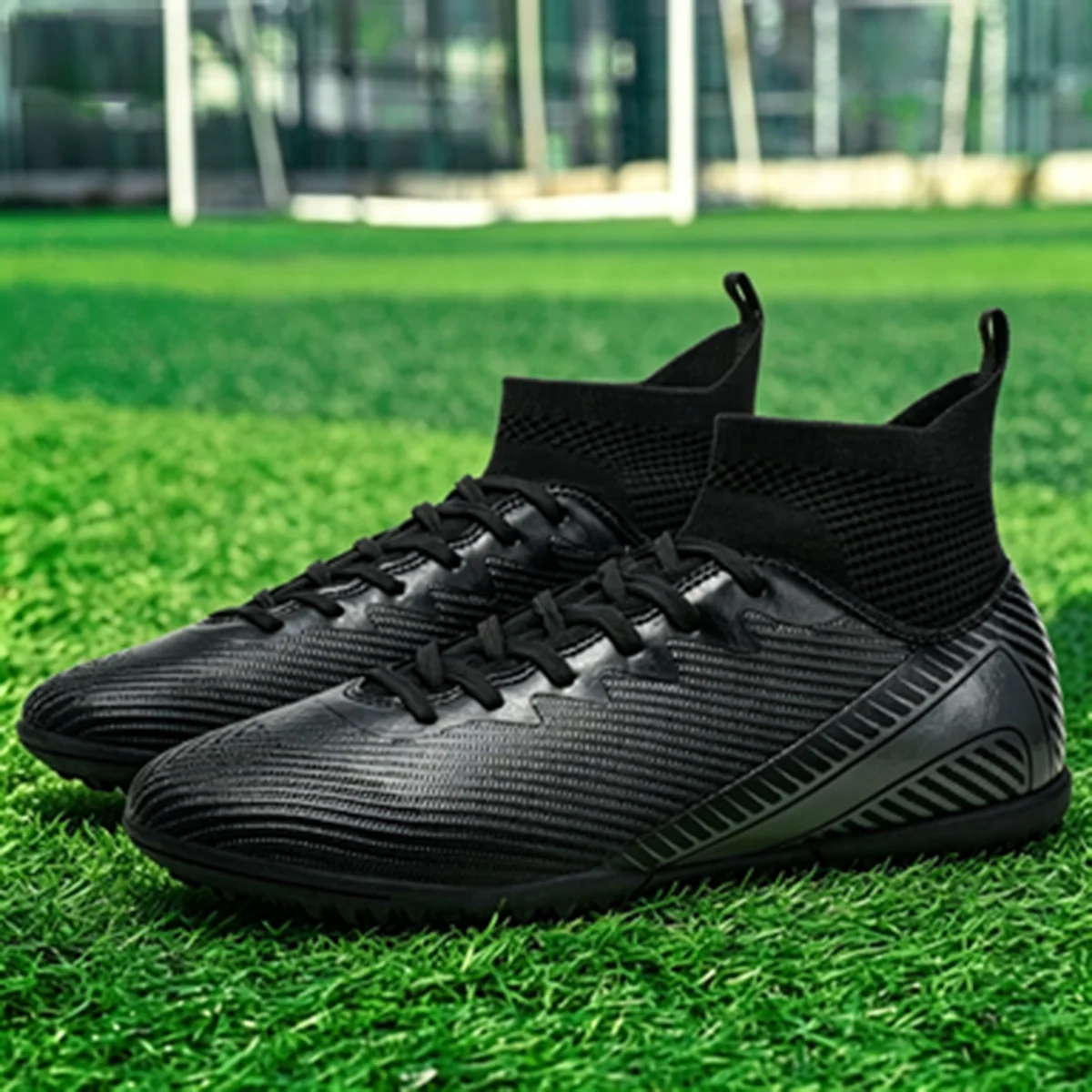 プロ仕様tfターフサッカーブーツ　通気性メッシュアッパー　高密度ラバースタッド　ティーンエイジャー向けクラブ　日常トレーニングギア