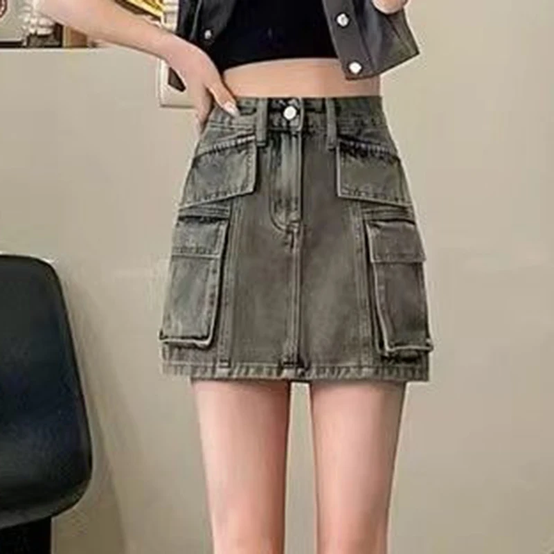 Cement gray workwear denim short skirt for women, summer 2024 new high waisted, hip hugging, spicy girl half body skirt