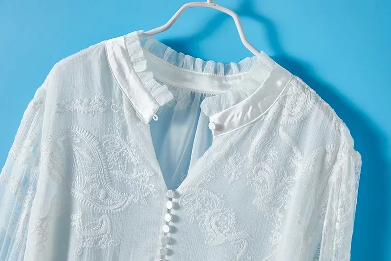 

Real Silk Pullover Blouse,Round Neck Long Sleeve,Embroidery Elegant Comfortable Versatile Shirt,Spring T41690QD