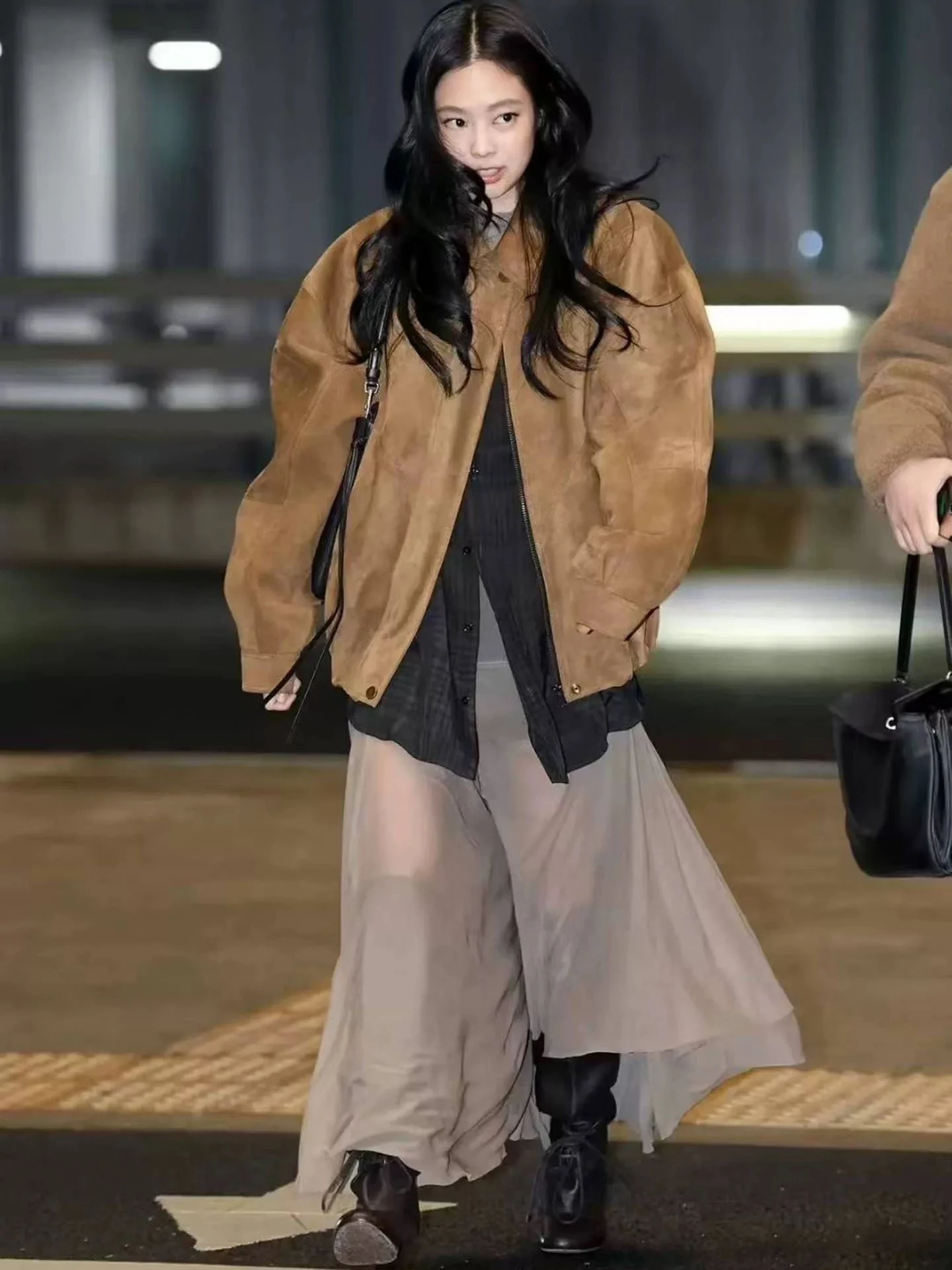 أميواي جيني الأمريكية الرجعية التلبيب سستة ort Jaet المرأة الجلد المدبوغ المخملية القرد معطف لون نقي التخسيس السيدات ملابس خارجية #4