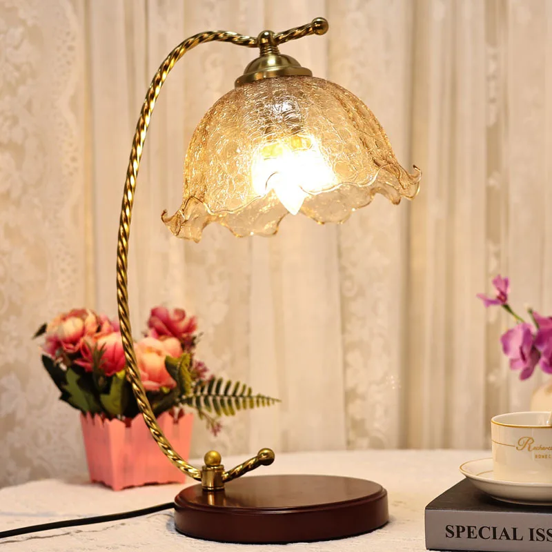 ZC French light luxury bedroom bedside table lamp wedding room long lamp romantic dowry flower high value