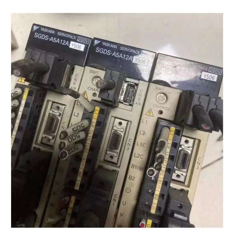 Used OEM disassembled parts SGDS-A5A12AY506/01A12AY506/02A12AY506 Servo driver Functional test OK