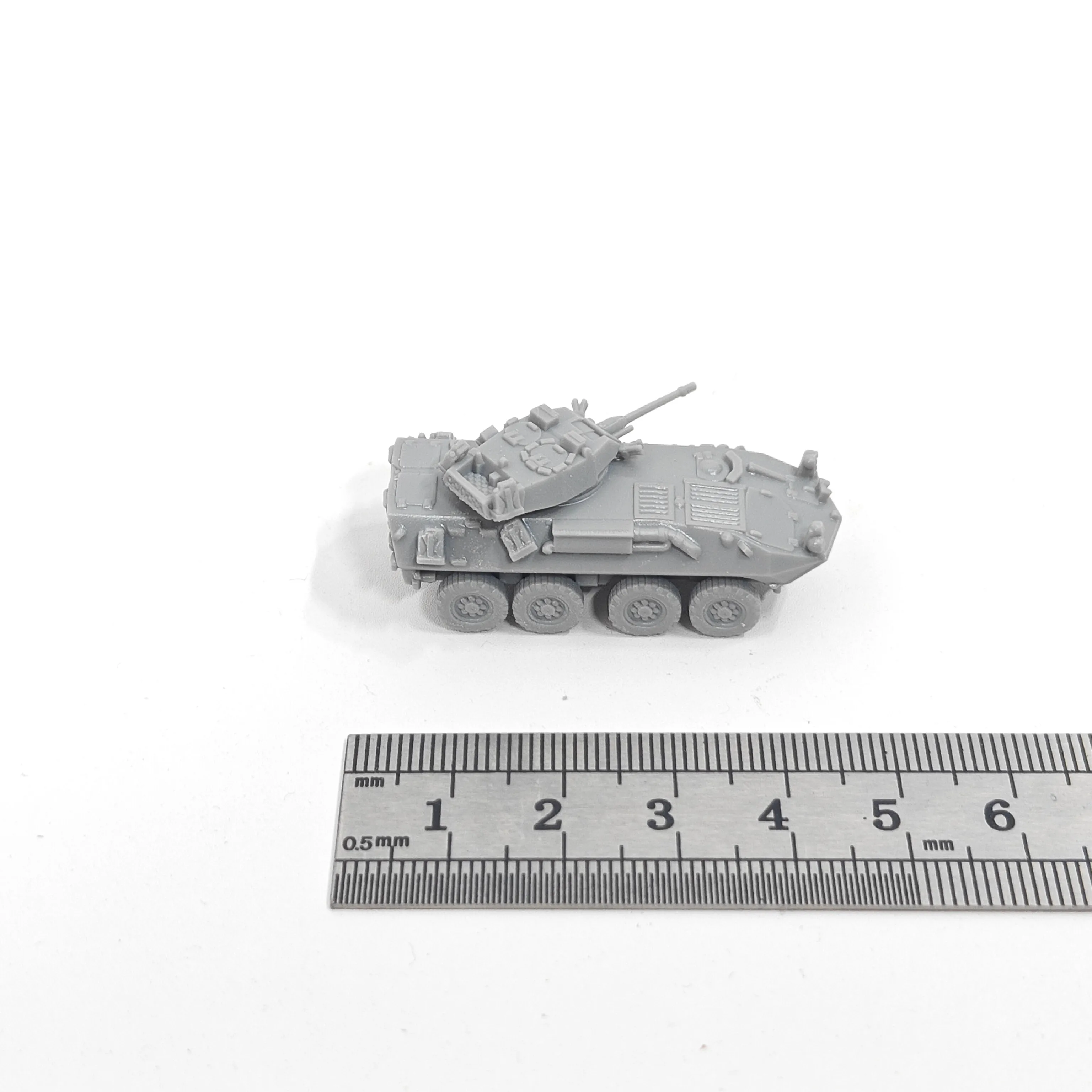 

Набор моделей легких бронеавтомобилей LAV-25 в масштабе 1/144