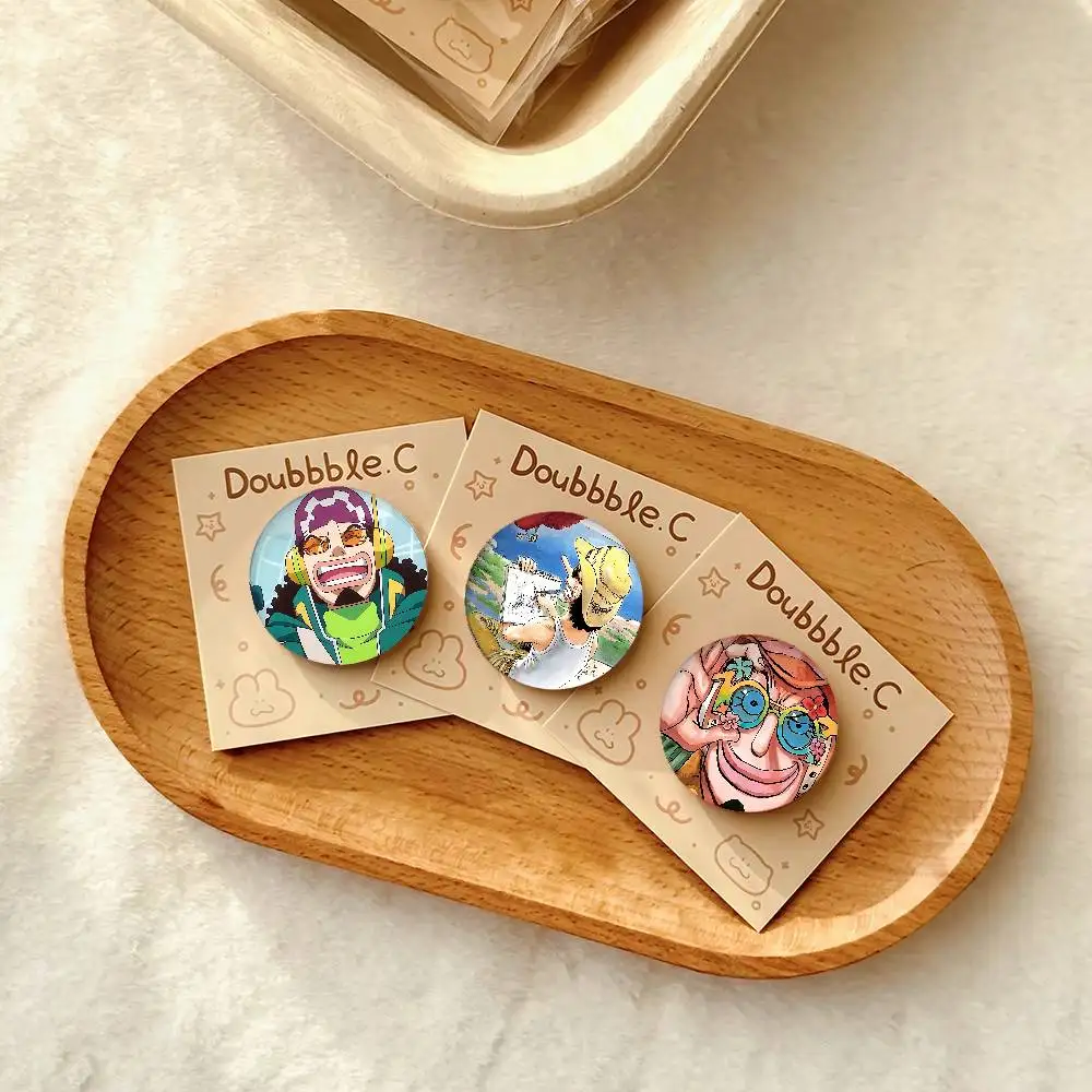 One Piece Usopp Badges Round Brooch Cute Cartoon Idol Cosplay Badges DIY Backpack Clothing Jewelry Pins - view 3
