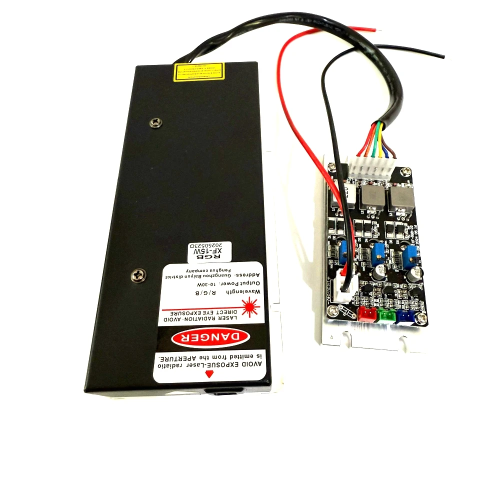Full Color 638nm/4W+525nm/4W+450nm/7W RGB 15W Laser Module Analog Control