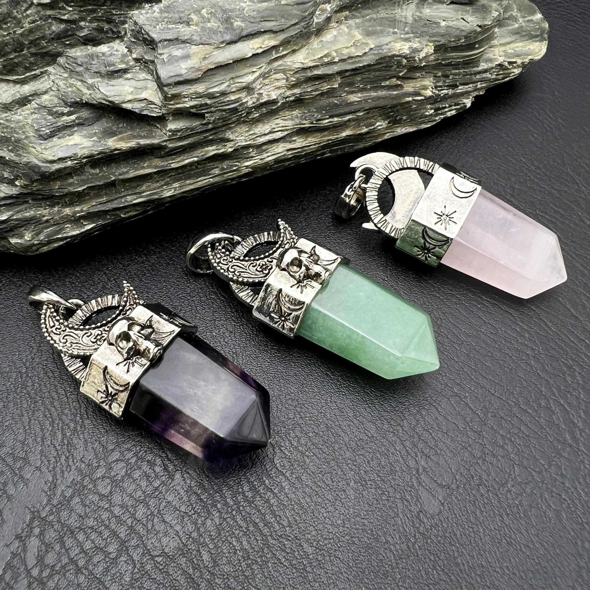 10PCS Natural Gems Amethysts Crystal Quartz Tiger Eye Stone Vintage Skull Moon Necklace Pendant MY240519