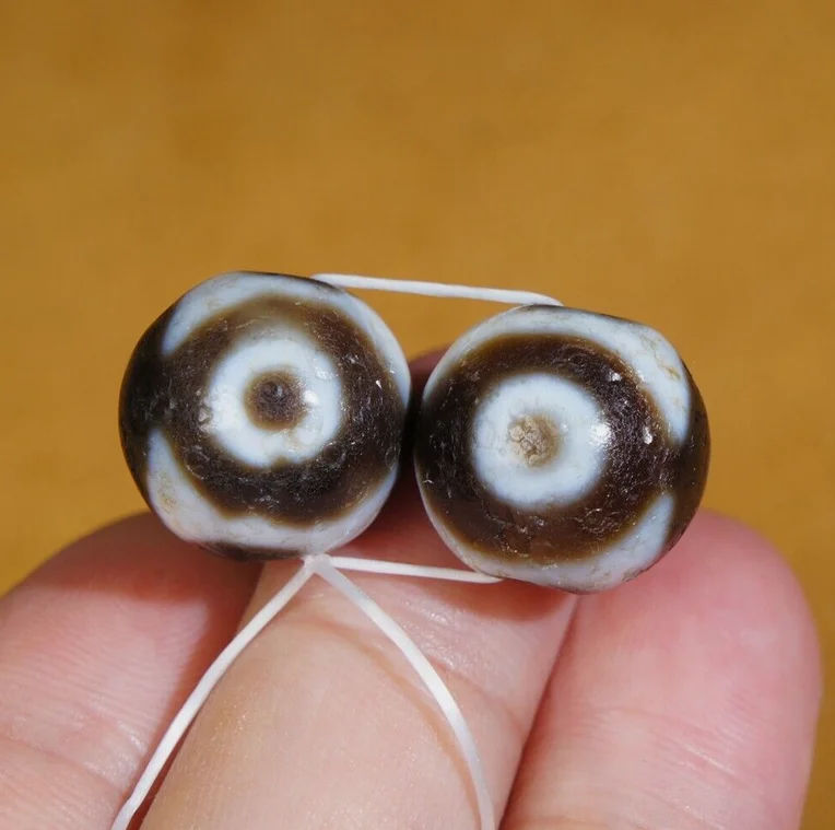 Ancient Tibetan DZI Beads Old Agate Lucky 3 Eye Totem Beads Amulet a Pair 16mm